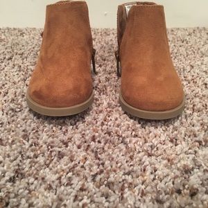 Toddler shoes